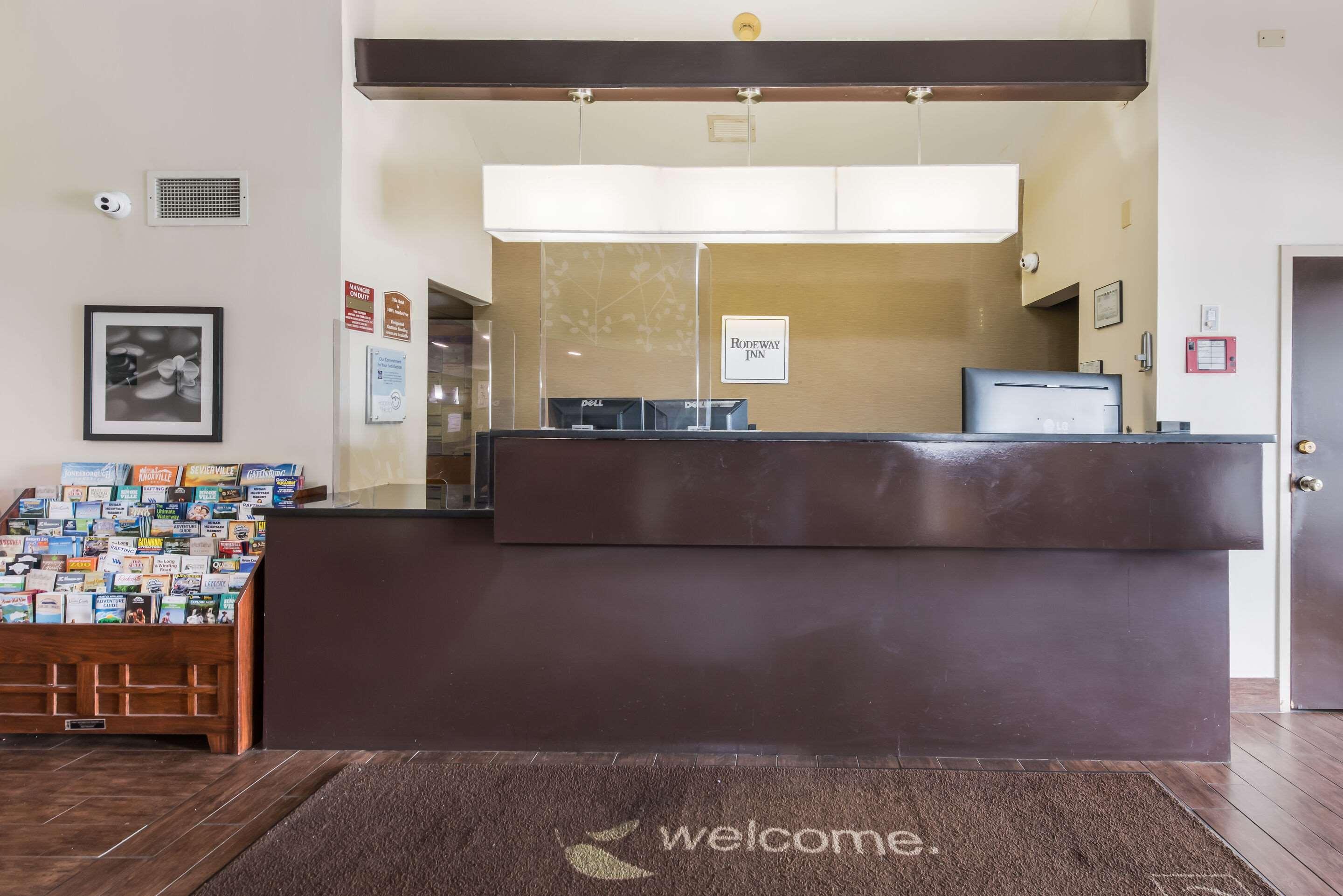 Rodeway Inn Powell Bagian luar foto