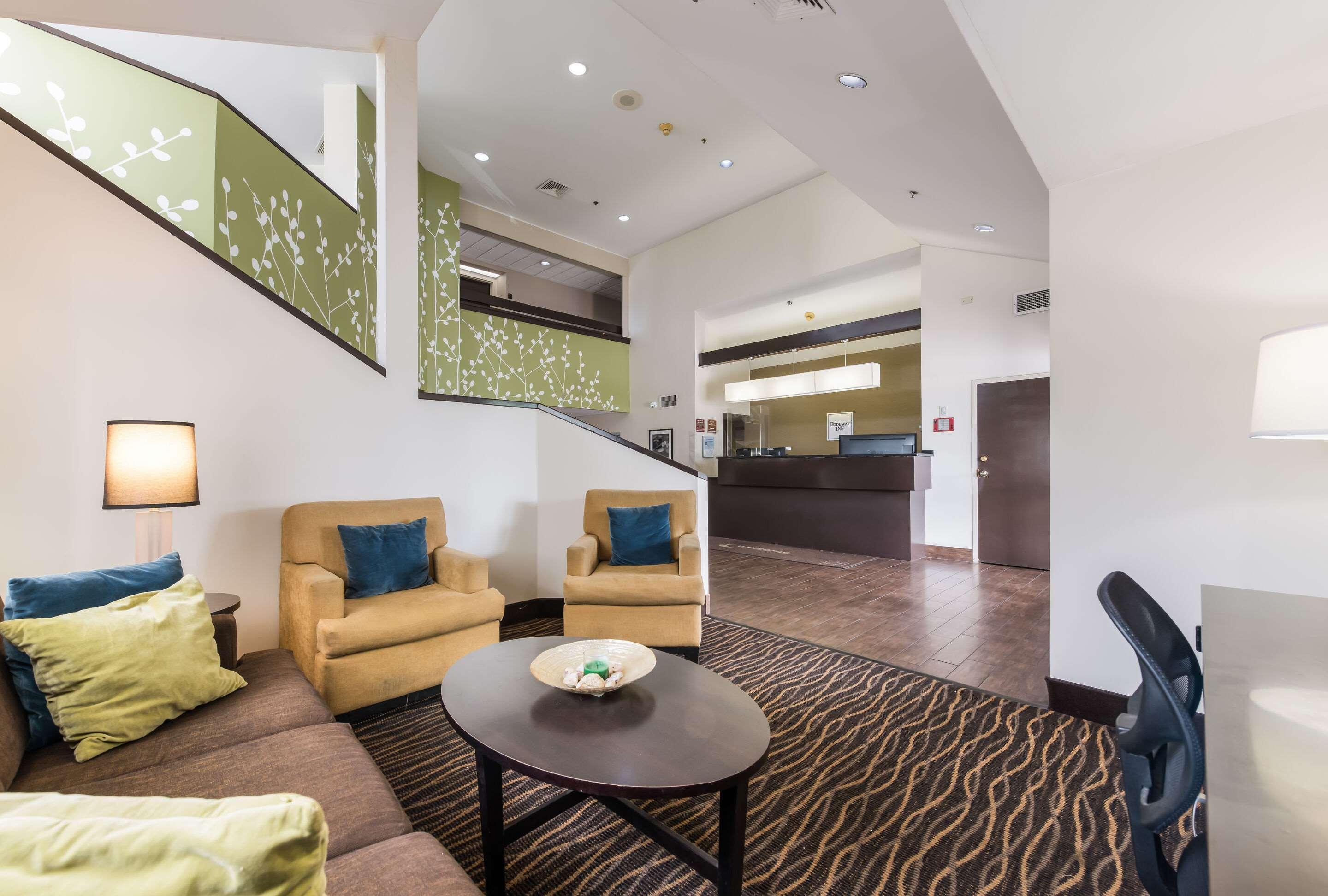 Rodeway Inn Powell Bagian luar foto