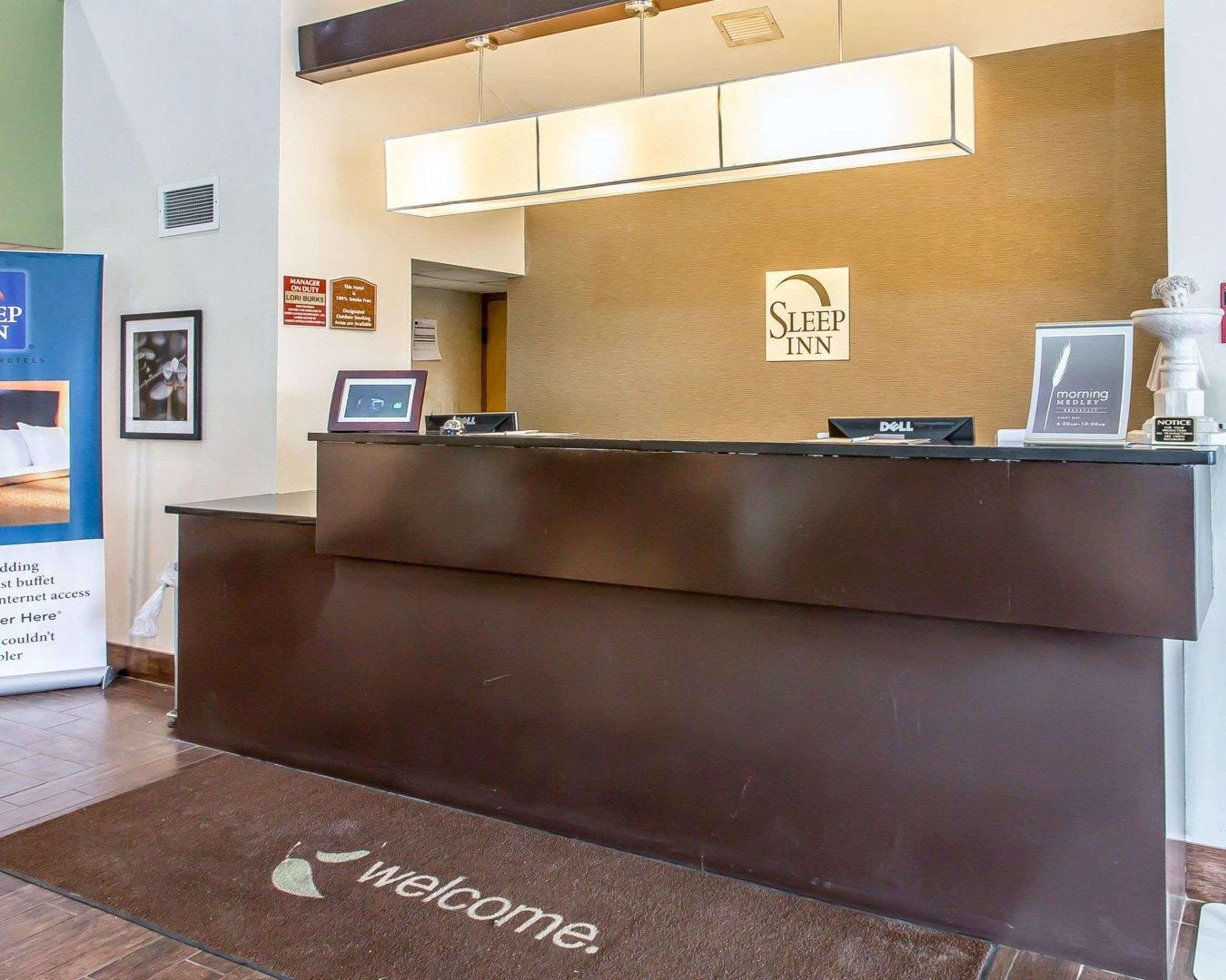 Rodeway Inn Powell Bagian luar foto