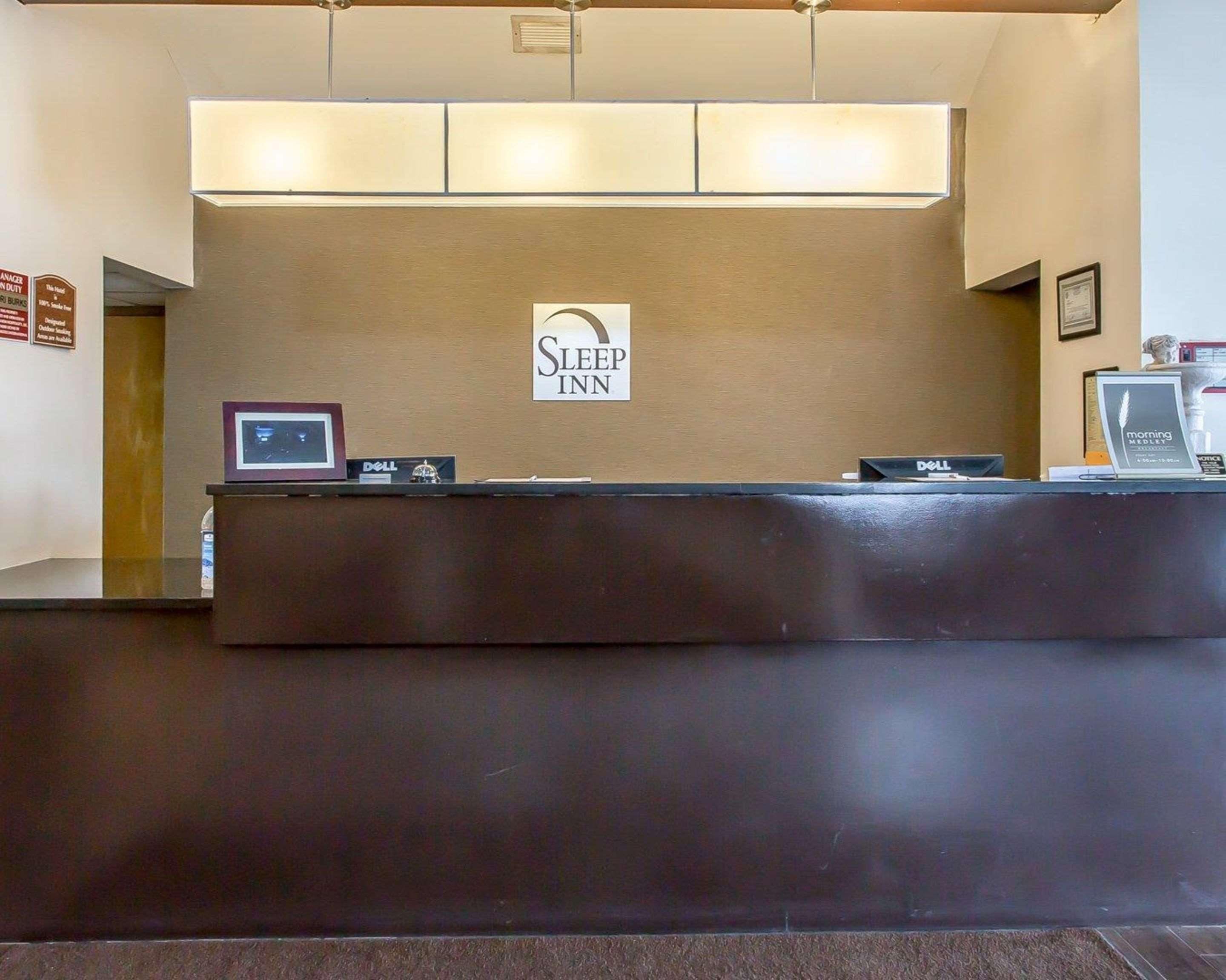 Rodeway Inn Powell Bagian luar foto